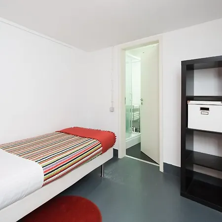 Daire Large & Relaxing Loft In Alfama Lisboa