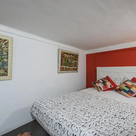 Large & Relaxing Loft In Alfama Daire