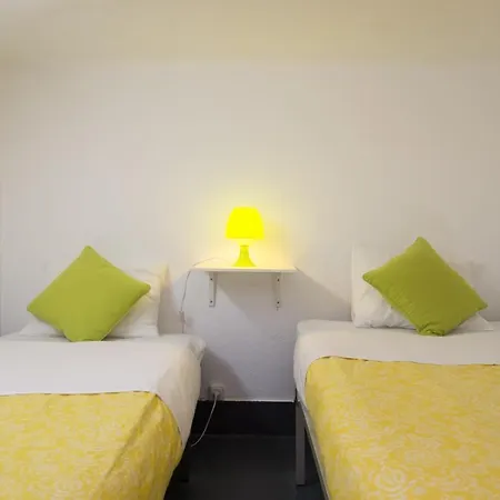 Large & Relaxing Loft In Alfama Daire *