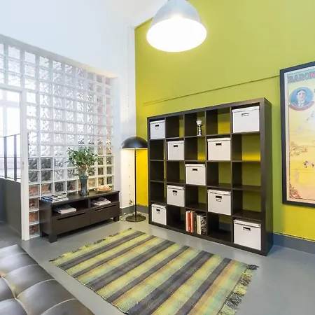 דירה Large & Relaxing Loft In Alfama ליסבון