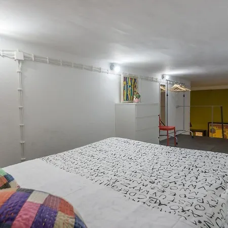 Large & Relaxing Loft In Alfama Lisboa