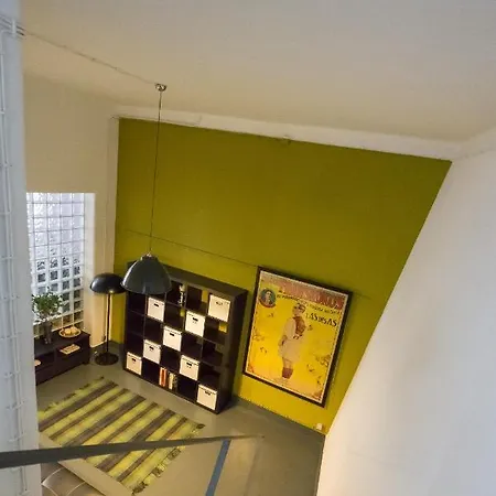 Large & Relaxing Loft In Alfama דירה