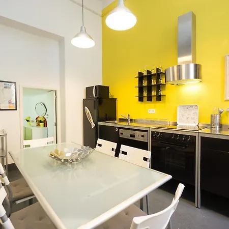 Large & Relaxing Loft In Alfama * Lizbona